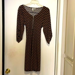 Black and brown patterned dress made by Tacera Size medium